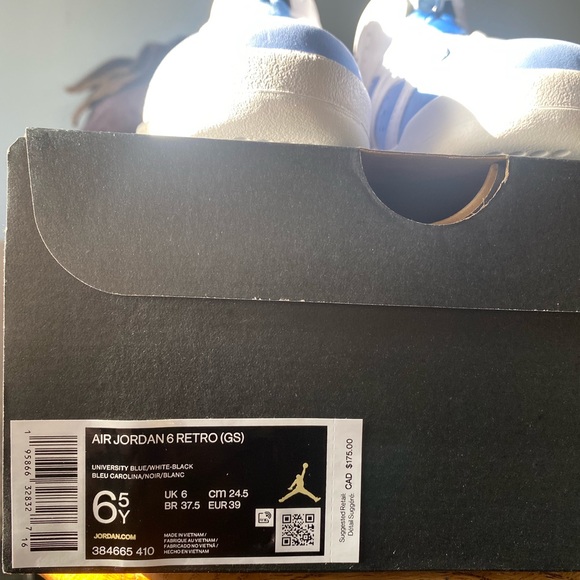 Jordan 6 Retro UNC GS size 6.5Y - Picture 4 of 4